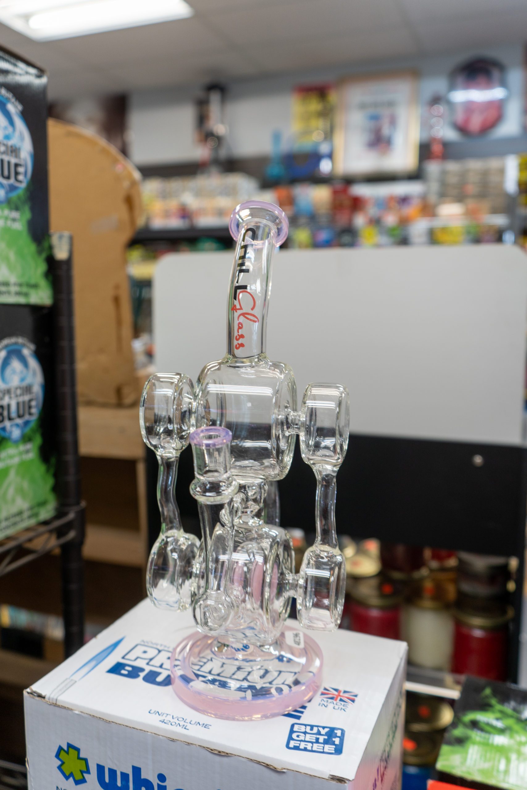 13″ chill glass with light pink tip